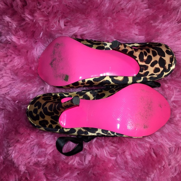 COPY - Betsey Johnson Camdyn Leopard Satin Sandal - Picture 3 of 3